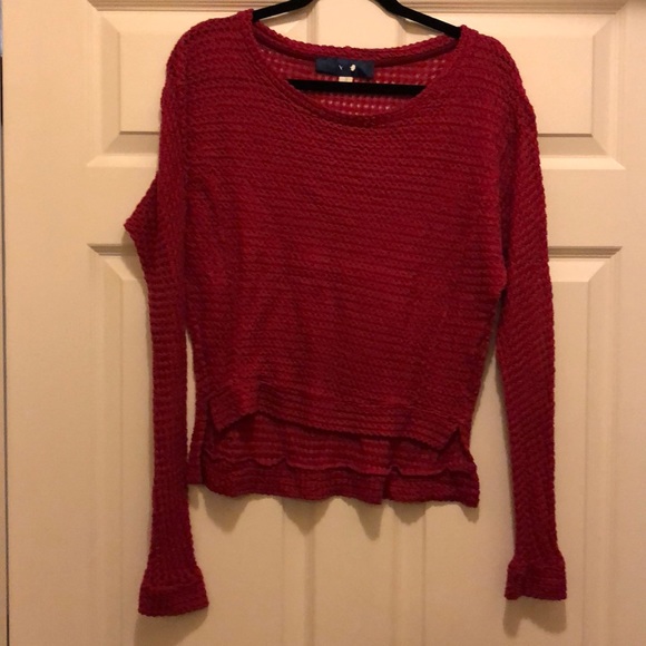 Slouchy knit light weight sweater - Picture 1 of 2